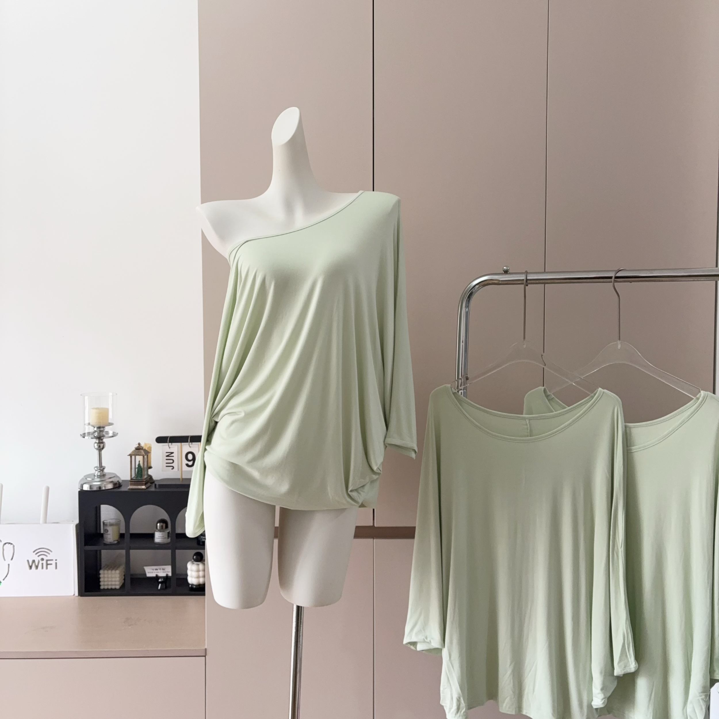 Korean Style Soft Lazy Loose Shoulder Long Sleeve T-Shirt for Women
