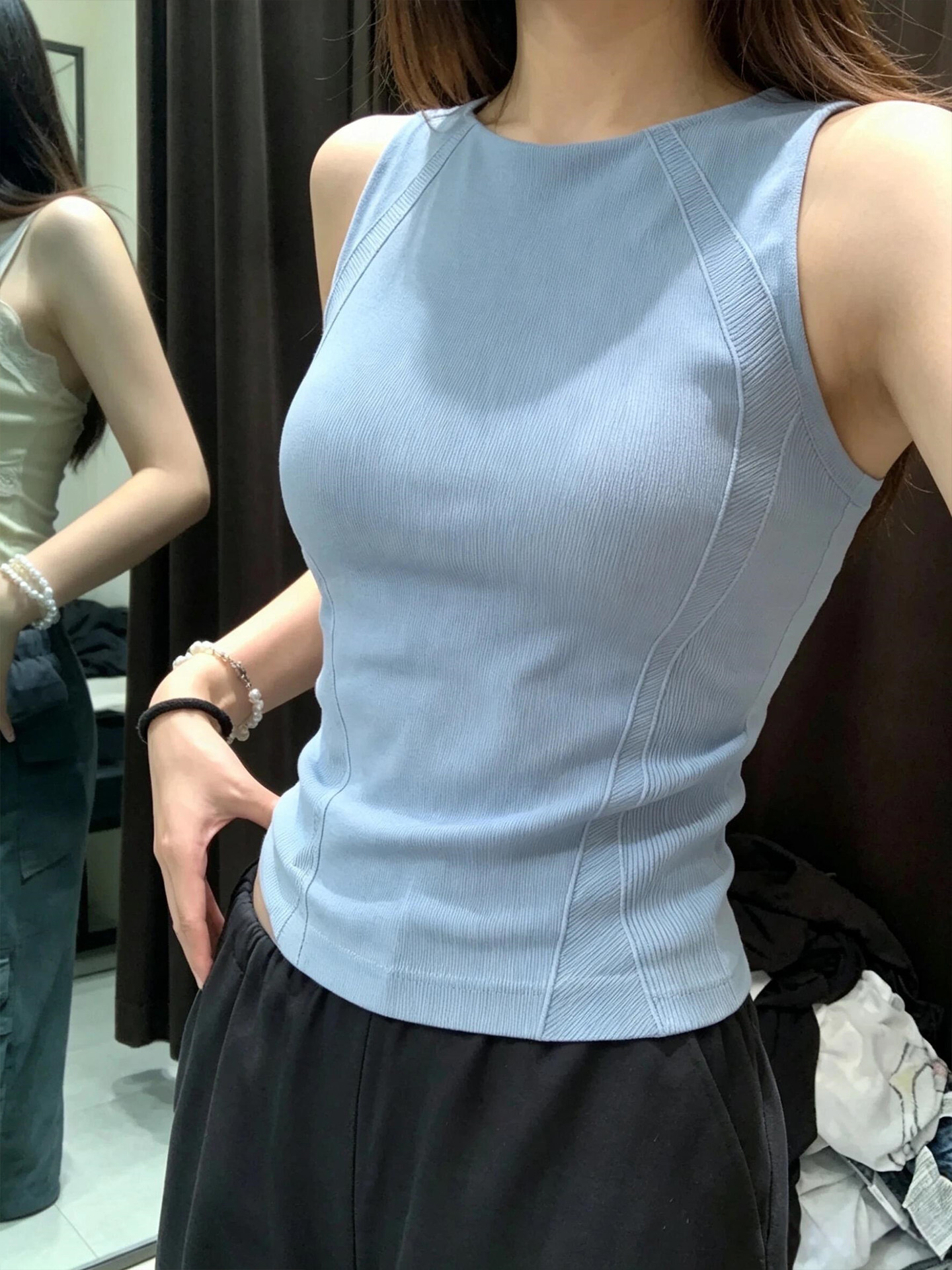 Blue Cinched Tank Top Women Summer 2026 New Sleeveless Dopamine Cute Top Hot Girl Outfit - Image 2